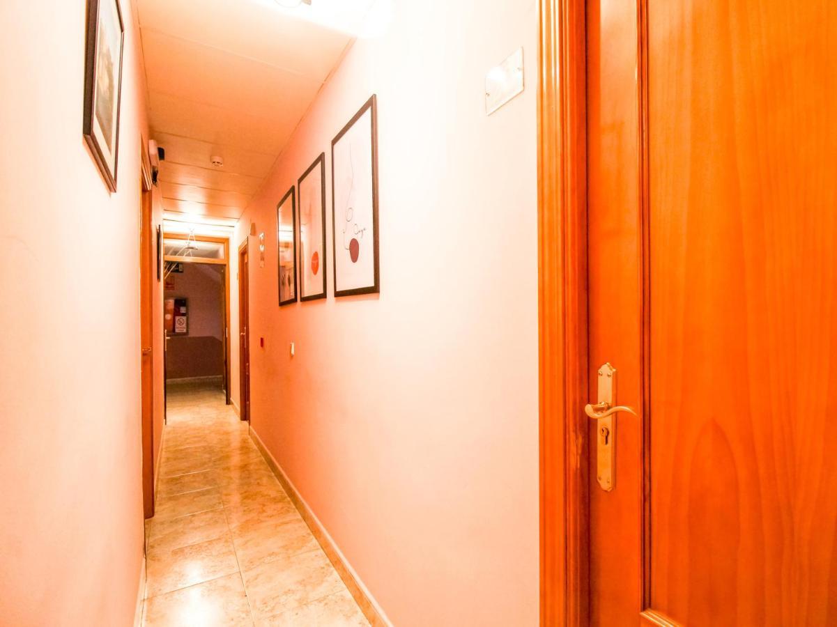 Oyo Hospedaje El Gato Segovia Exteriér fotografie